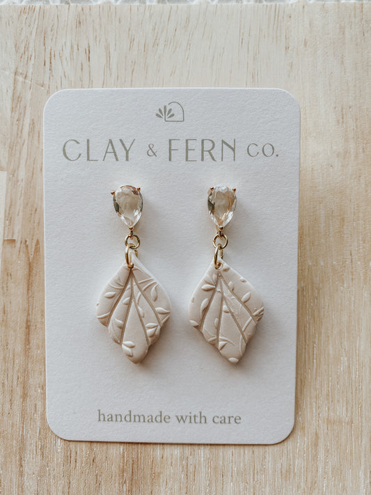 Napa Earrings - Pearl