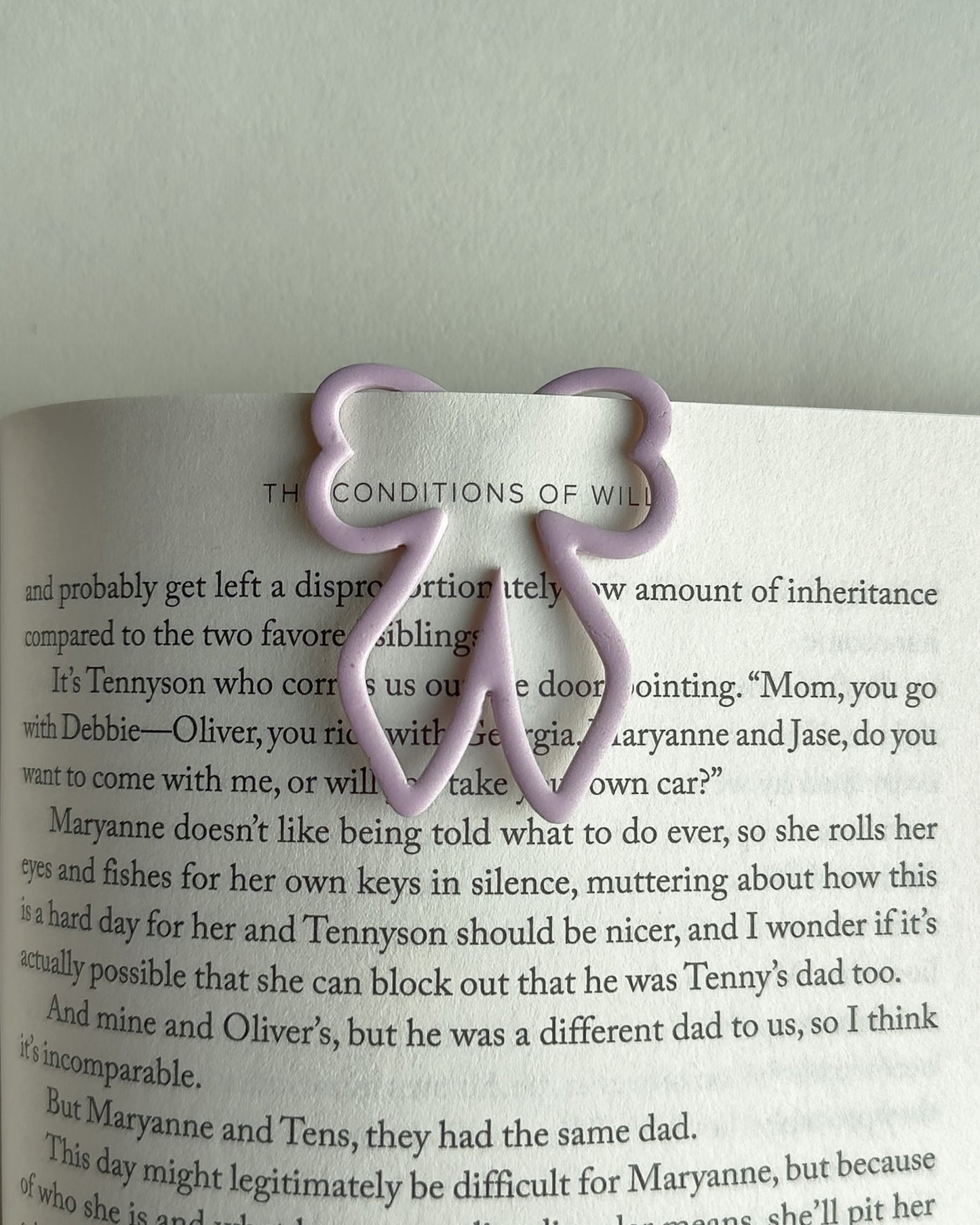 Bow Bookmark