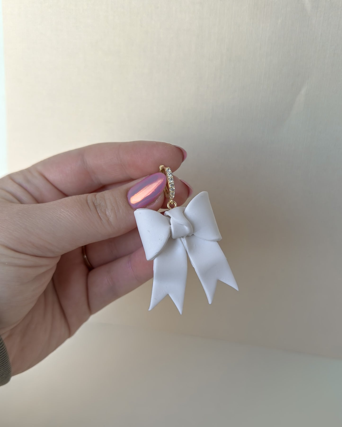 Astrid Earrings - White