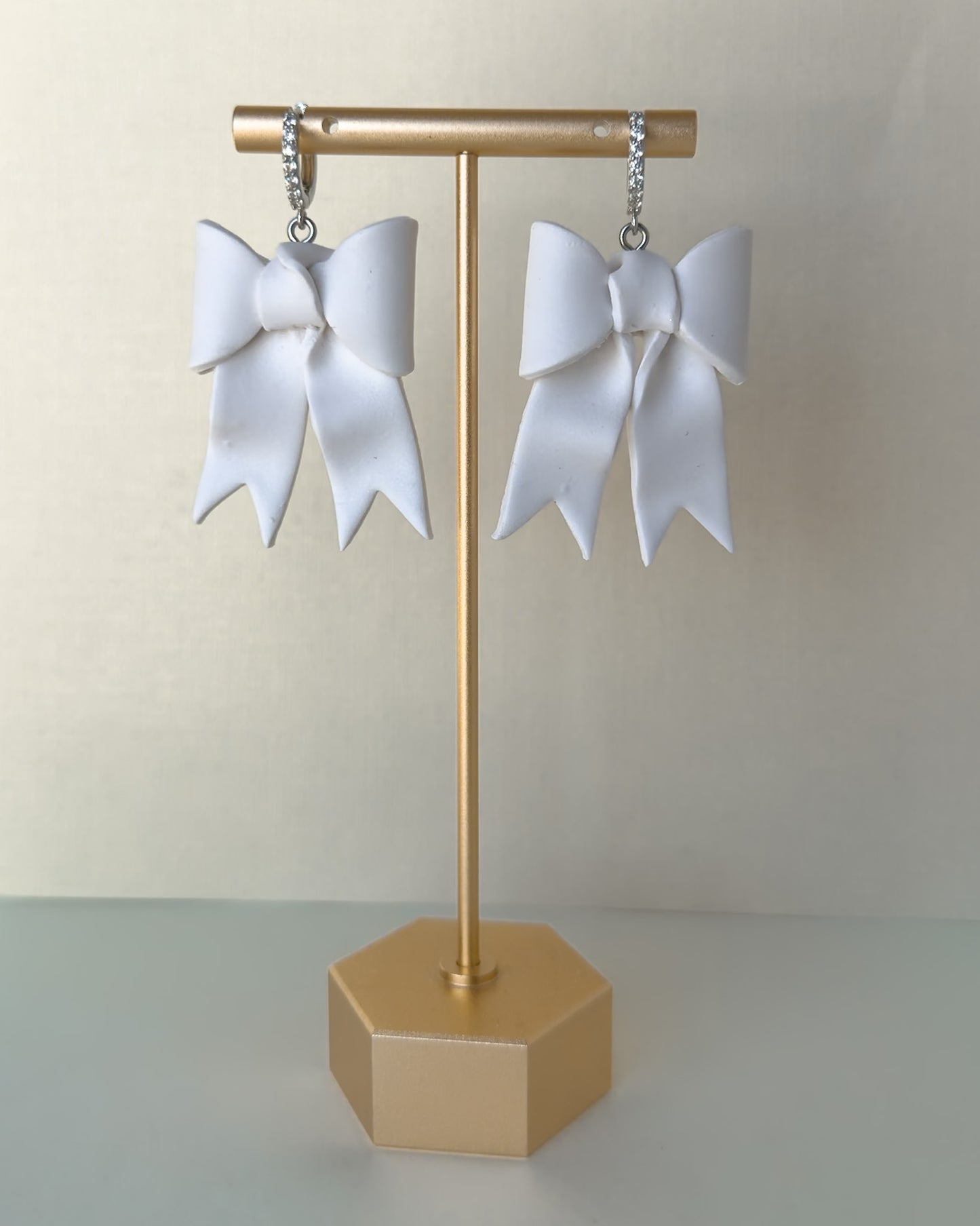 Astrid Earrings - White