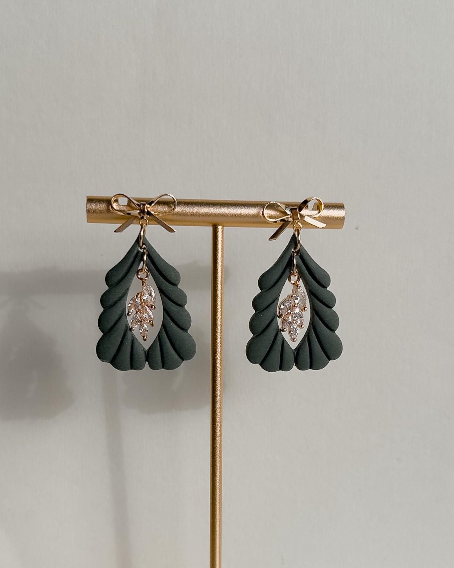 Evergreen Earrings - Gold