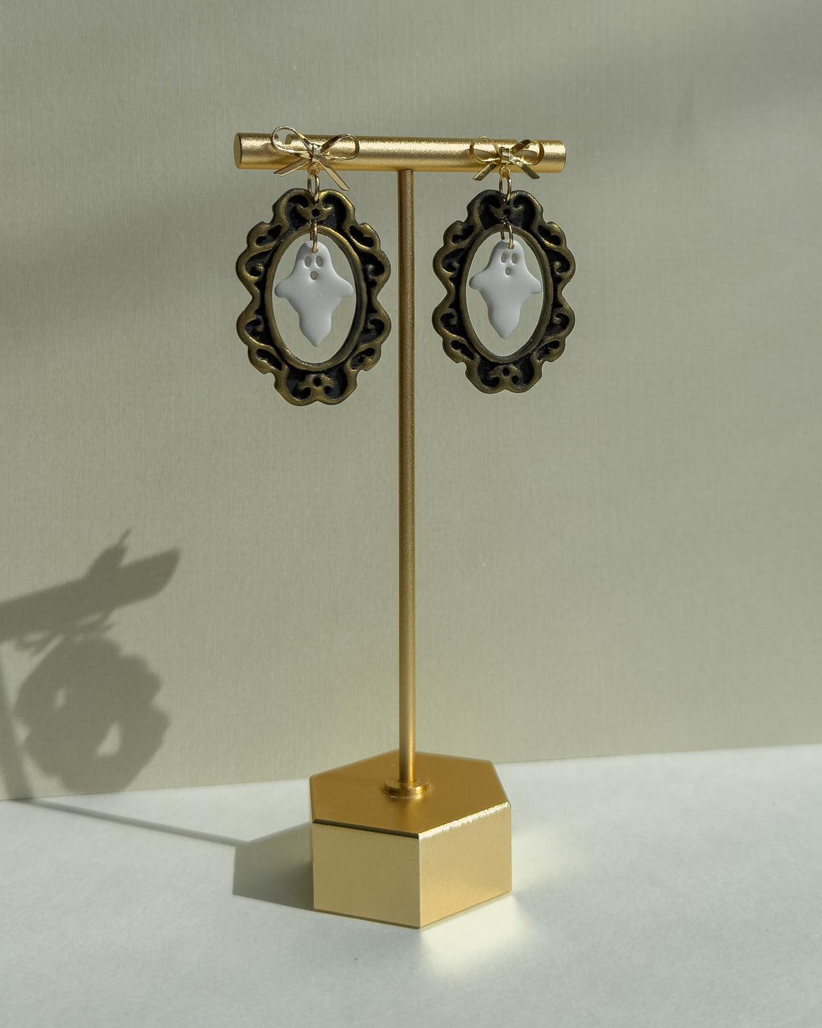 Waverly Earrings - Black