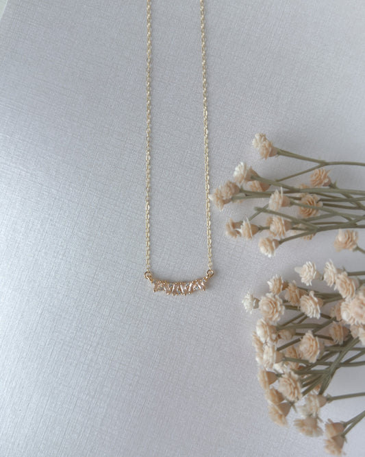 Lois Necklace
