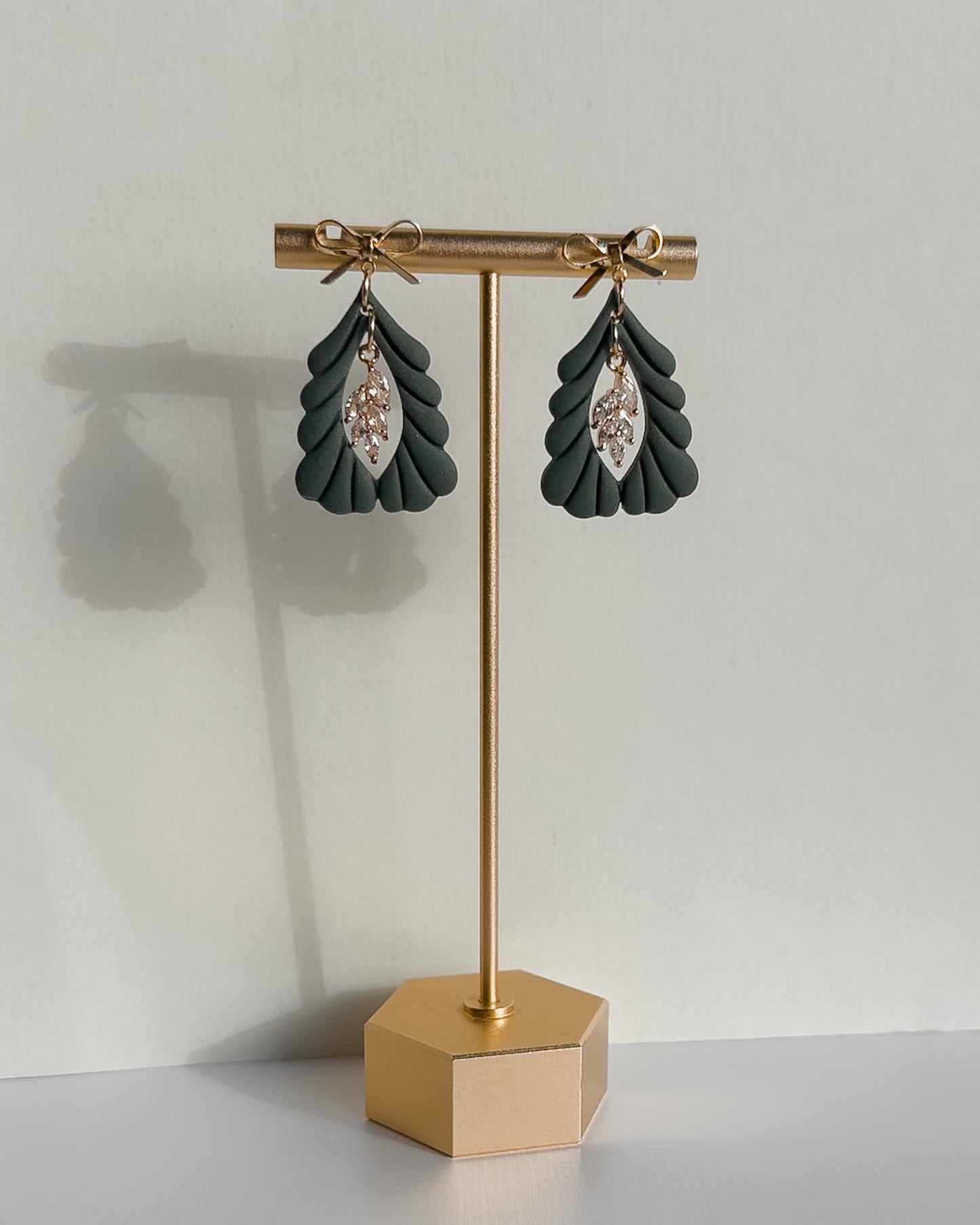 Evergreen Earrings - Gold