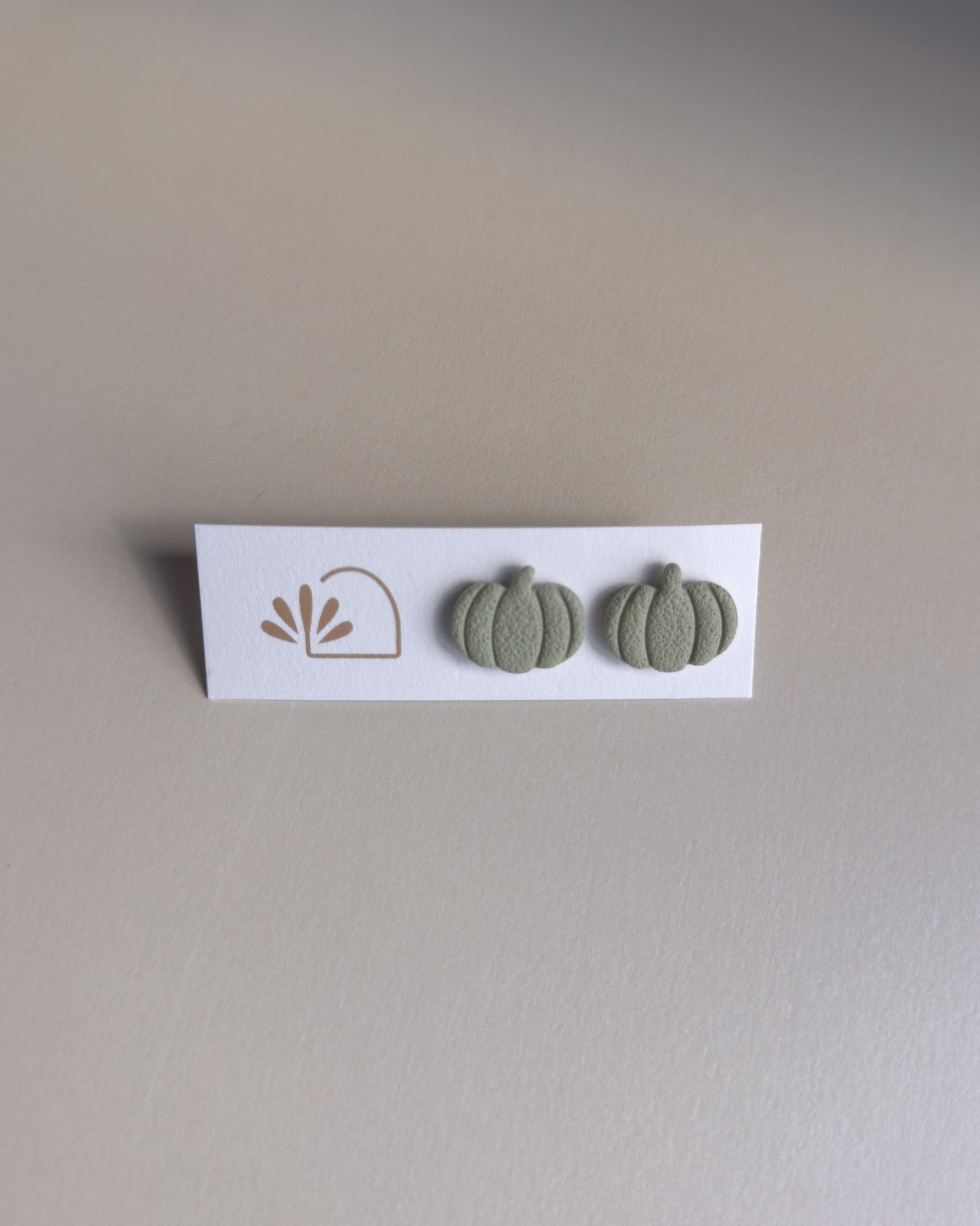 Pumpkin Studs