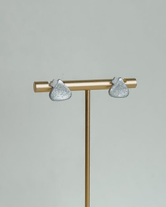 Kiss Studs