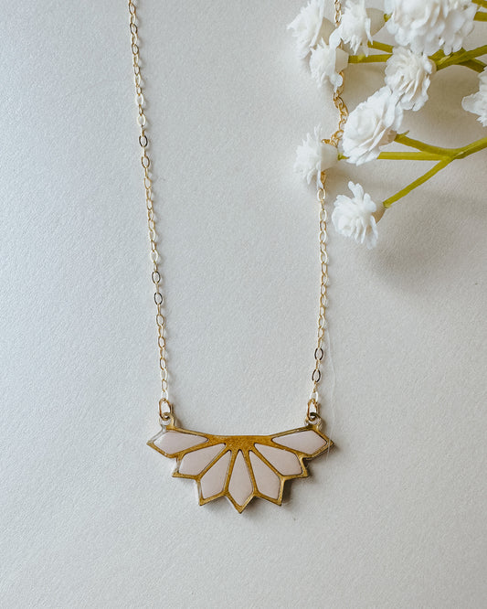 Isa Necklace - Pink