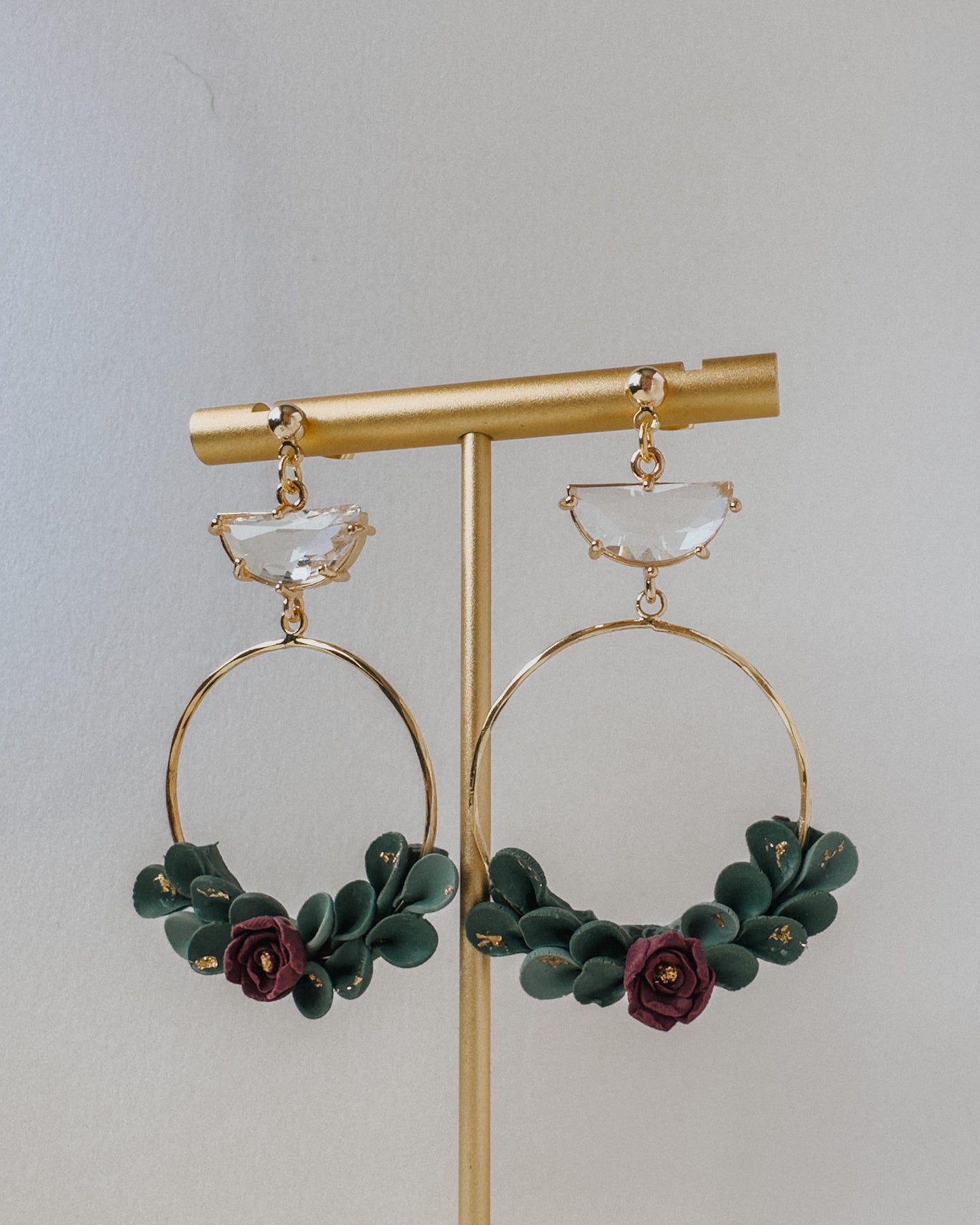 Wreath Earrings - Gold