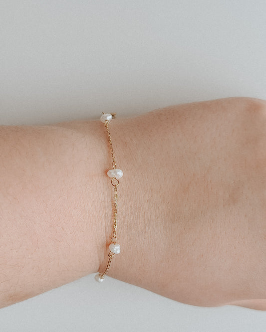 Pearl Bracelet