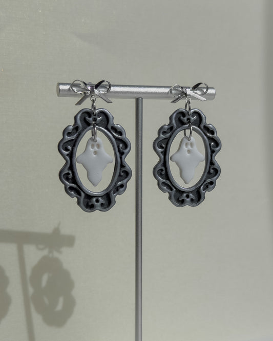 Waverly Earrings - Black