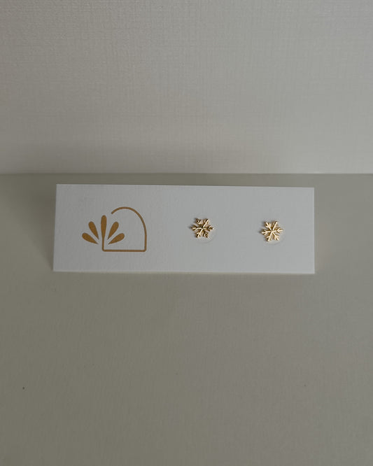 Snowflake Studs - Gold
