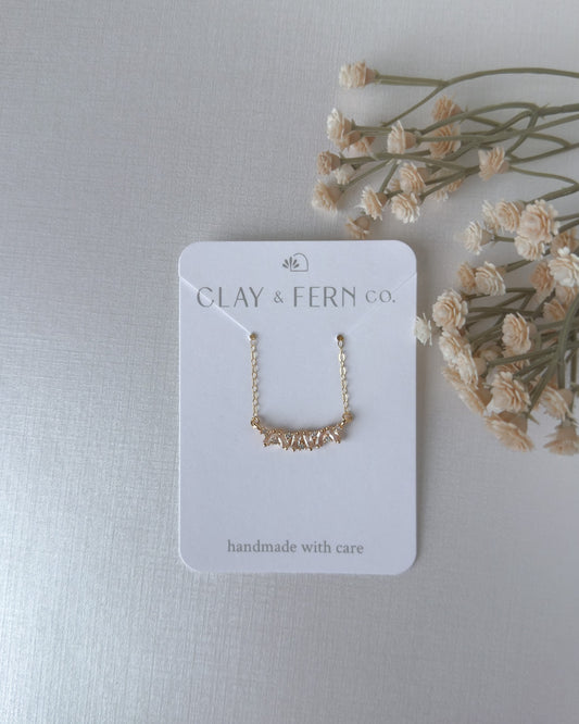 Lois Necklace
