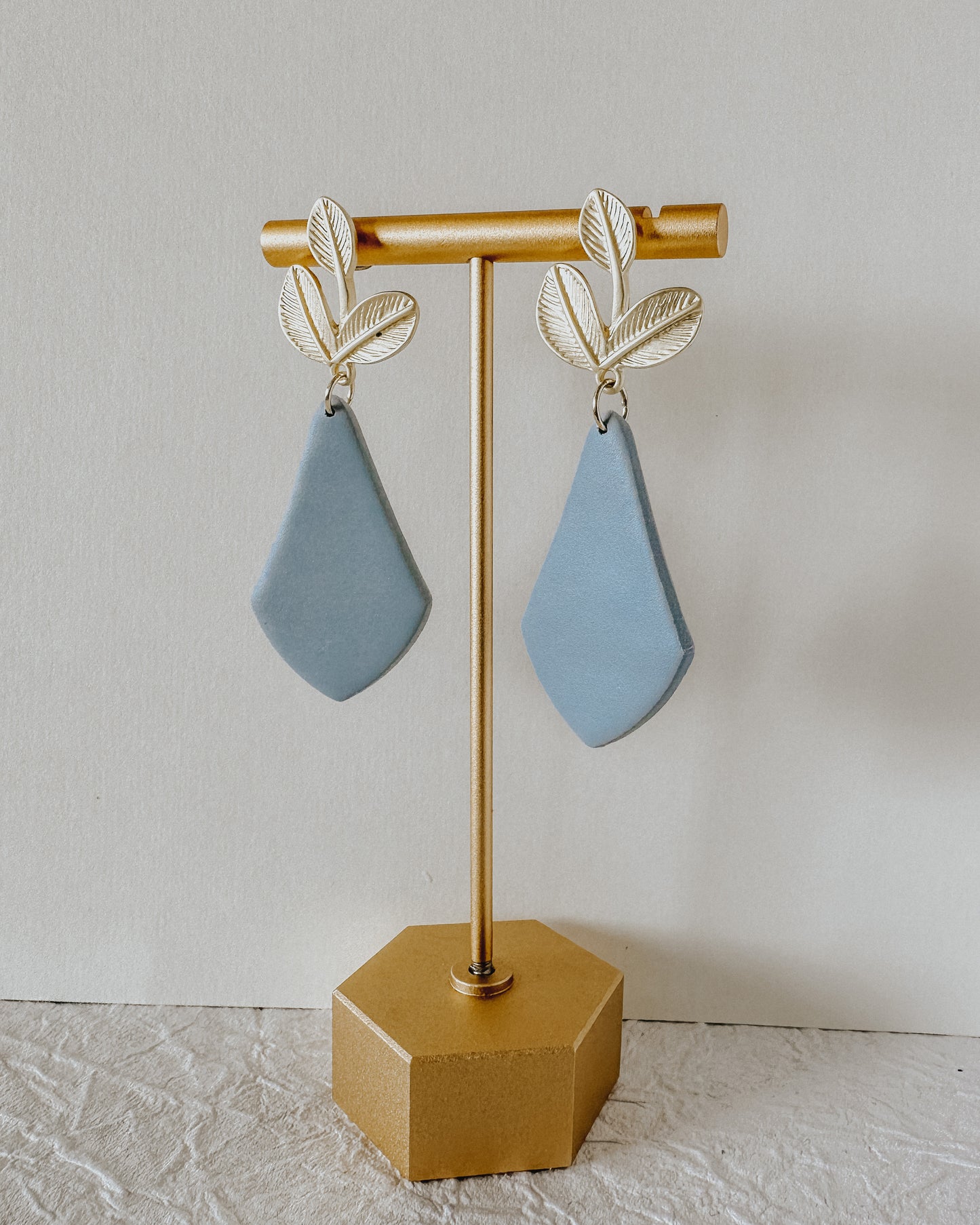 Hydrangea Earrings - Blue